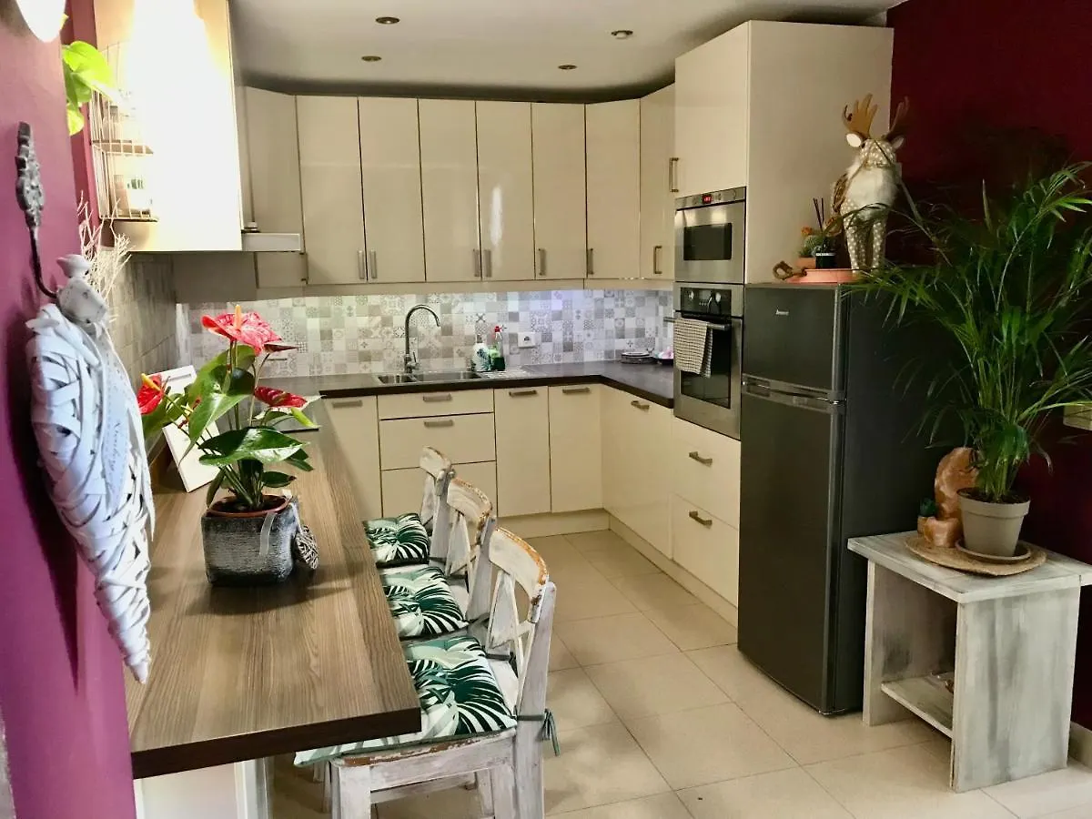 Vivienda Vacacional Vaiana Las Rosas  0*, Las Rosas (Arona, Tenerife)